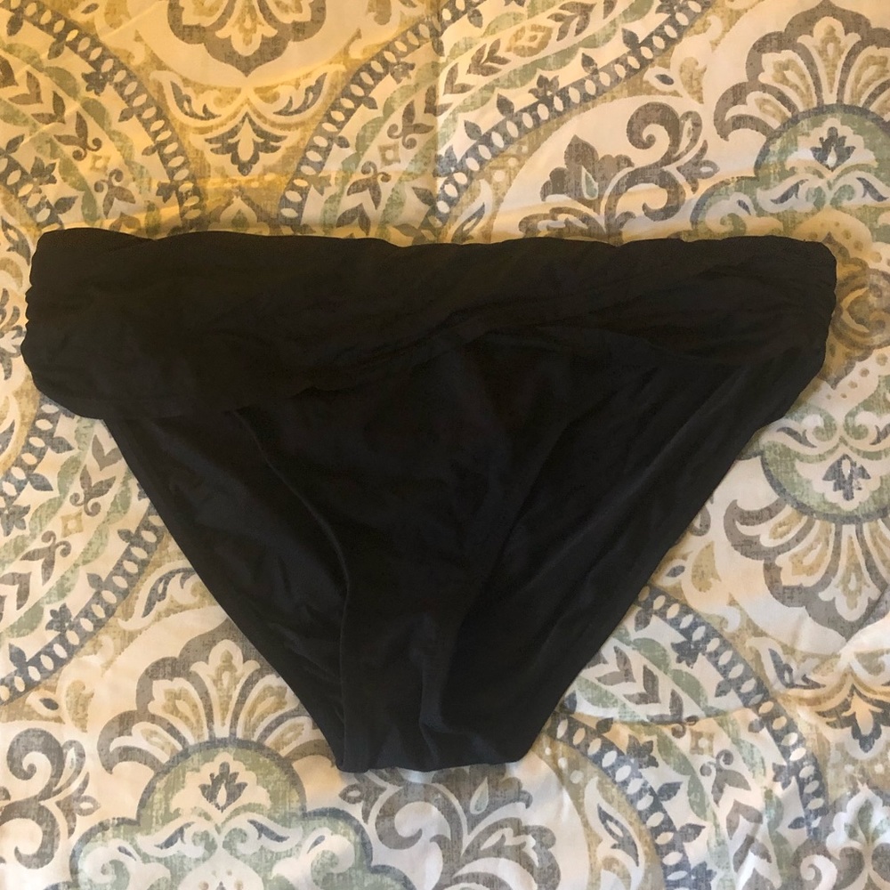 Black Bikini *CAN BUNDLE SUITS, SEND OFFERS*